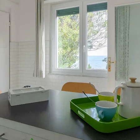 Joivy Sea View Flat With Balcony, Cinque Terre モンテロッソ・アル・マーレ