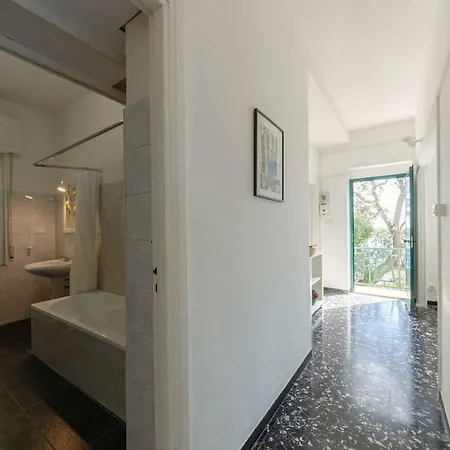 Joivy Sea View Flat With Balcony, Cinque Terre モンテロッソ・アル・マーレ