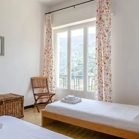 Apartment Joivy Sea View Flat With Balcony, Cinque Terre